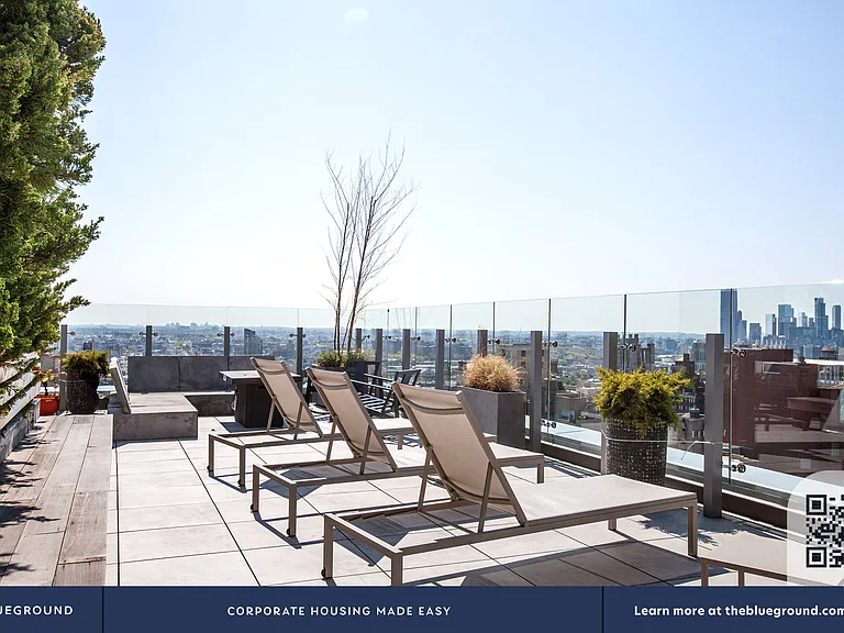 515 E 86th St #1203 — Photo 16
