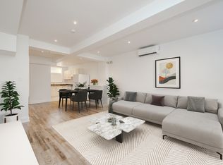 4 Forest Ave, Hamilton, ON L8N 1W8