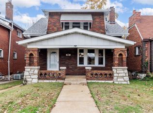 3151 Watson Rd, Saint Louis, MO 63139