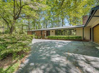 645 E Park Dr, Tryon, NC 28782