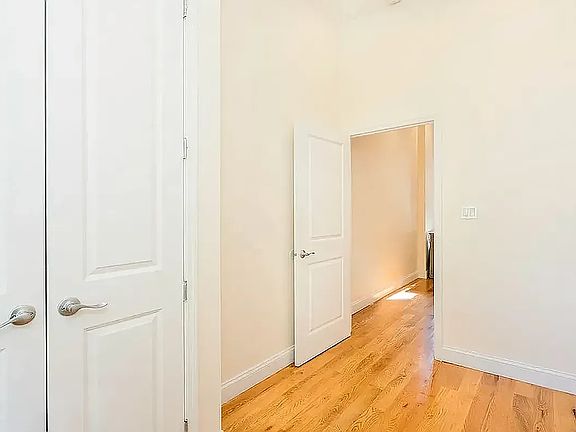 2nd image of 30 Rogers Ave APT 2R