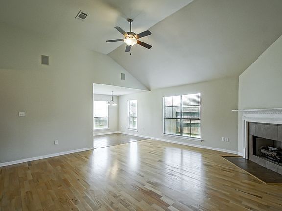 5th image of 11334 Windsor Ave