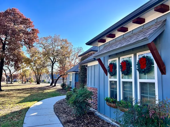315 Timbers Cir, Poolville, TX 76487