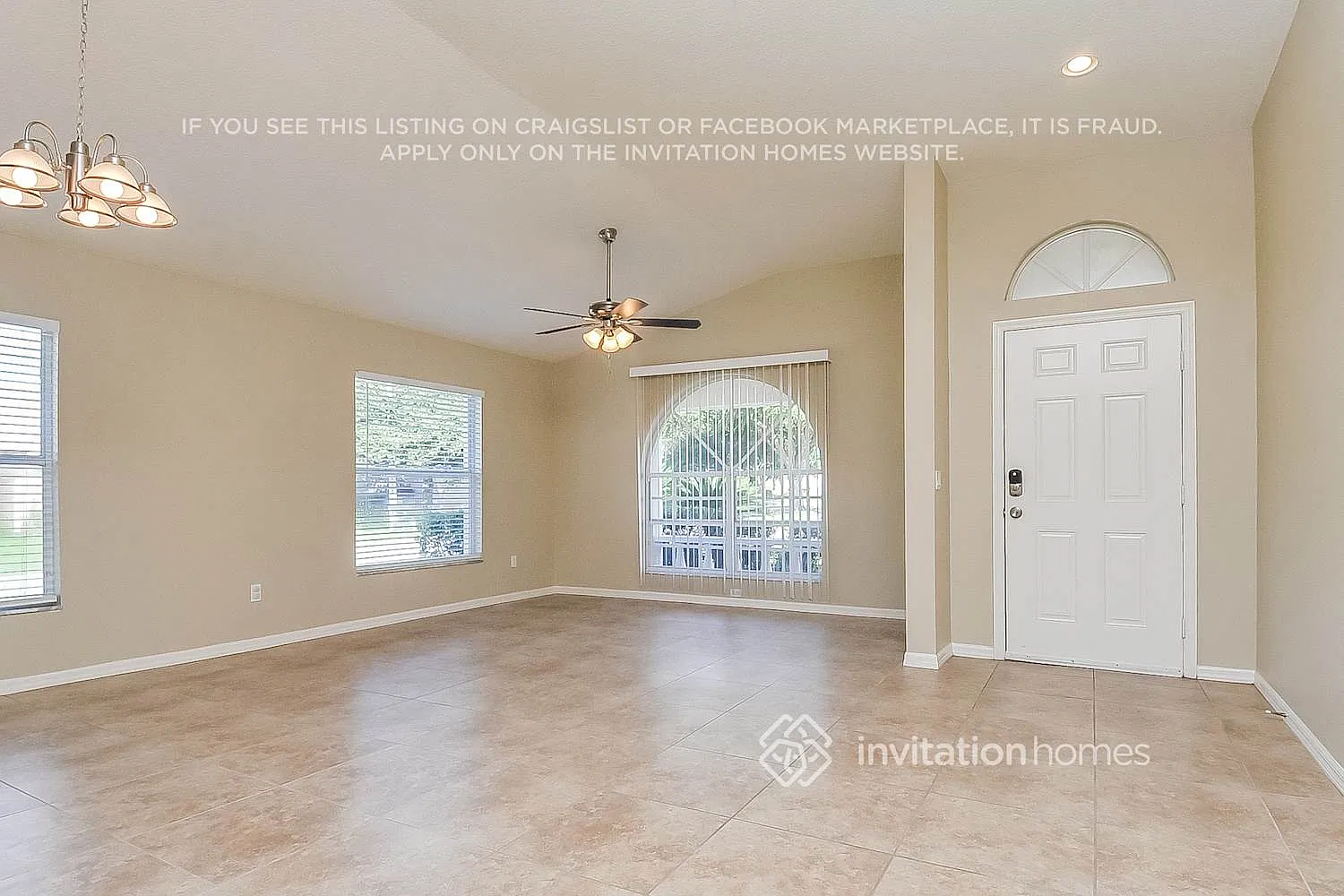 1427 Saddle Gold Ct Brandon, FL 33511 — Photo 3