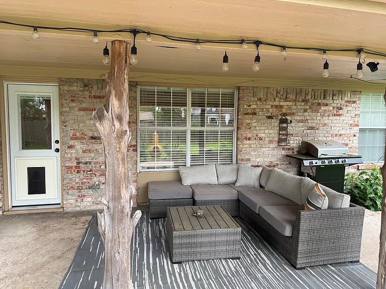 513 Quail Run St — Photo 16