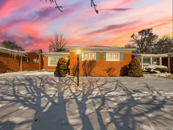 22604 Fargo St, Detroit, MI 48219