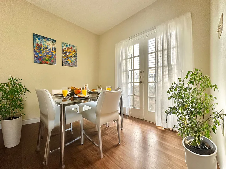 2801 Rio Grande St #102 — Photo 3