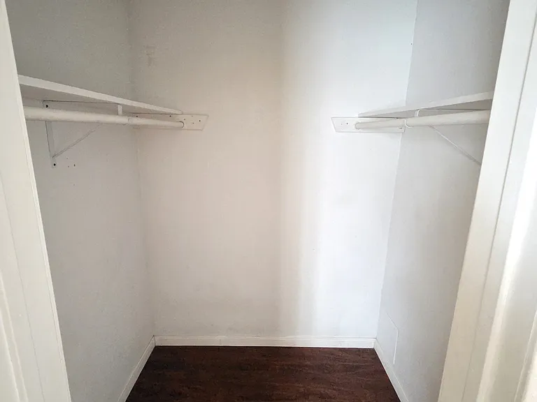 601 Harbour Ave #201 — Photo 15