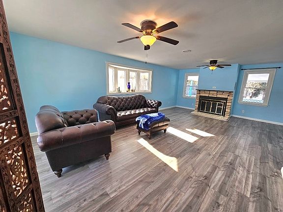 5th image of 9 Post Hill Dr