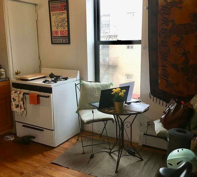 2nd image of 4202 5th Ave #7