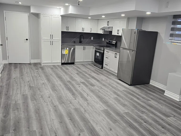 99 Maskell Cres #BASEMENT — Photo 8