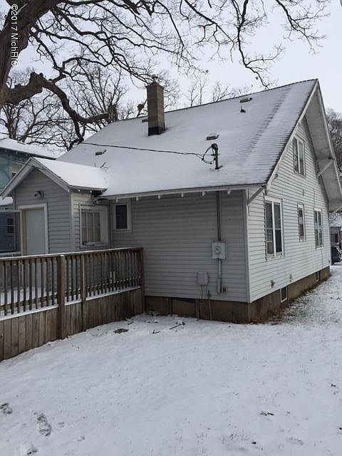 2nd image of 2311 Francis Ave SE