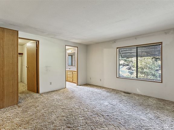 3rd image of 2500 S 370th St Unit 175
