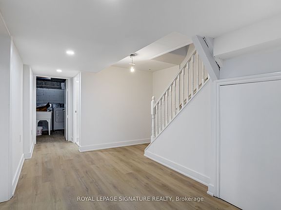 5th image of 116 Ferris Rd #Basement