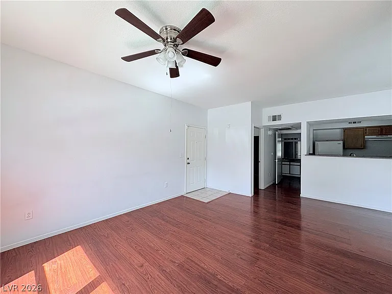 6650 W Warm Springs Rd #1126 — Photo 4