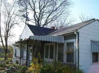 10301 E 9th St S, Independence, MO 64053
