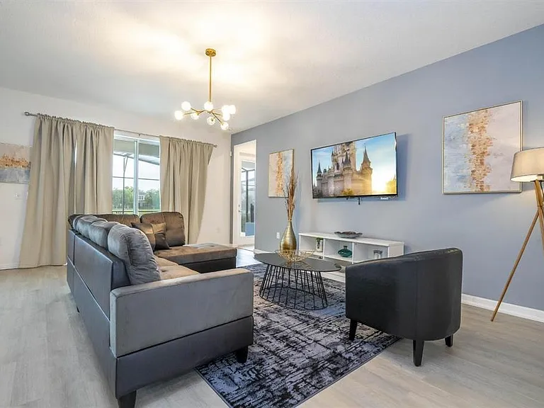 280 Ballo Dr — Photo 15