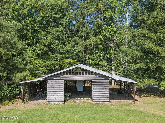 4th image of 121 Tumlin Rd