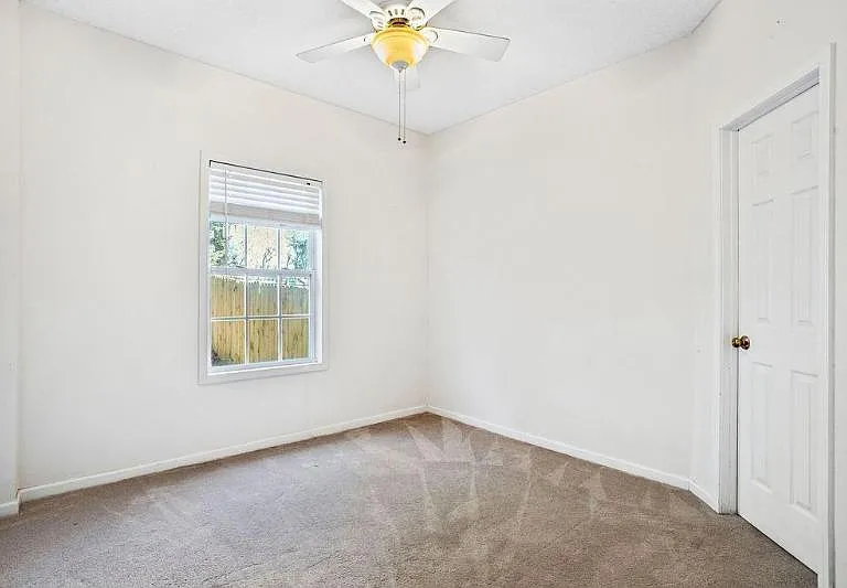 4796 Baker Dr NW — Photo 16