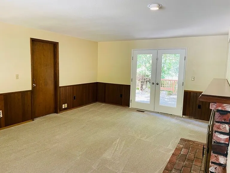 14007 SE 51st Pl — Photo 13