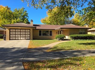 8928 Kenton Ave, Skokie, IL 60076
