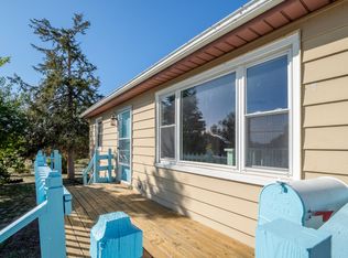 3200 Schaeffer Dr SW, Cedar Rapids, IA 52404