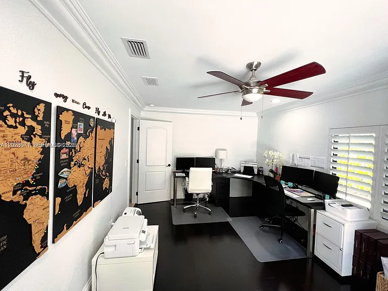 17615 SW 80th Ct — Photo 37
