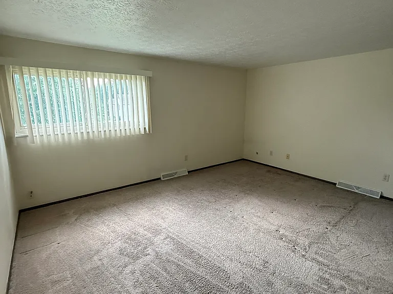5217 Cline Rd #B — Photo 14