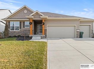 8007 S 184th Ave, Omaha, NE 68136