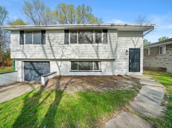 1521 Gerry St, Gary, IN 46406