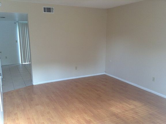 4th image of 3558 Khayyam Ave