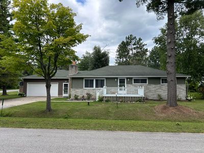 2684 Kavanaugh St, Ossineke, MI, 49766