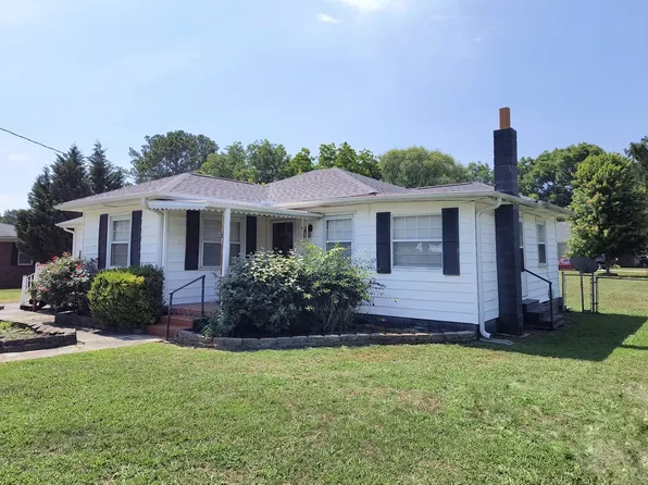 400 Lee Gordon Mill Ter, Chickamauga, GA 30707