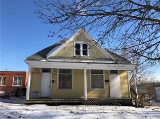 1011 S 14th St, Saint Joseph, MO 64503