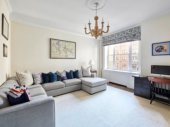2nd image of 755 Park Ave APT 4C