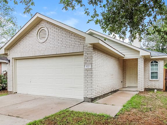 3rd image of 322 Saddleback Springs Dr