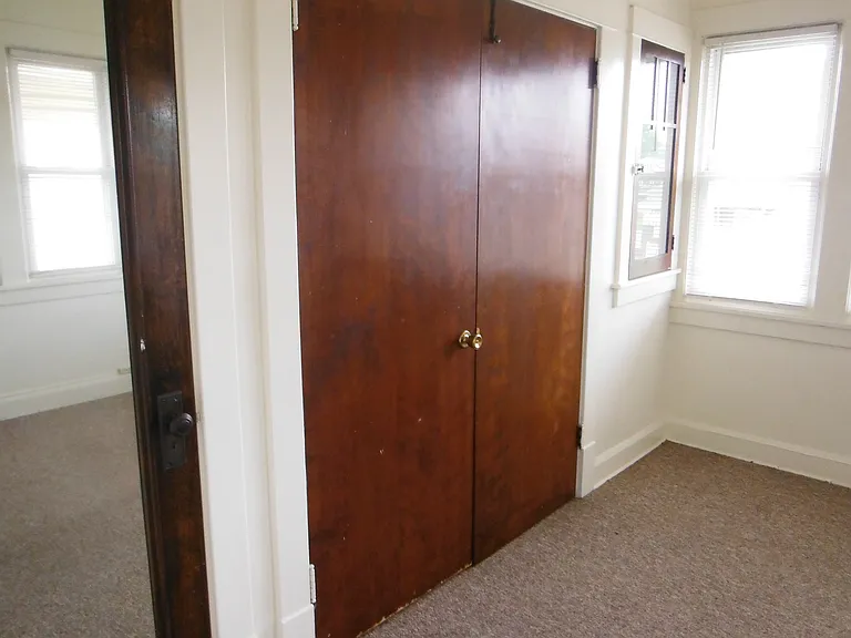 1005 Broad Ave NW #201 — Photo 4