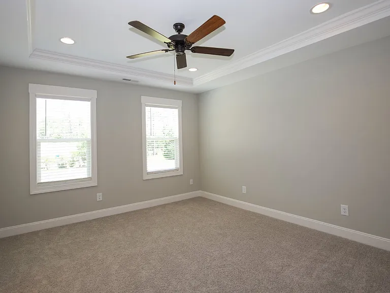 1021 Juniper Lake Rd — Photo 25