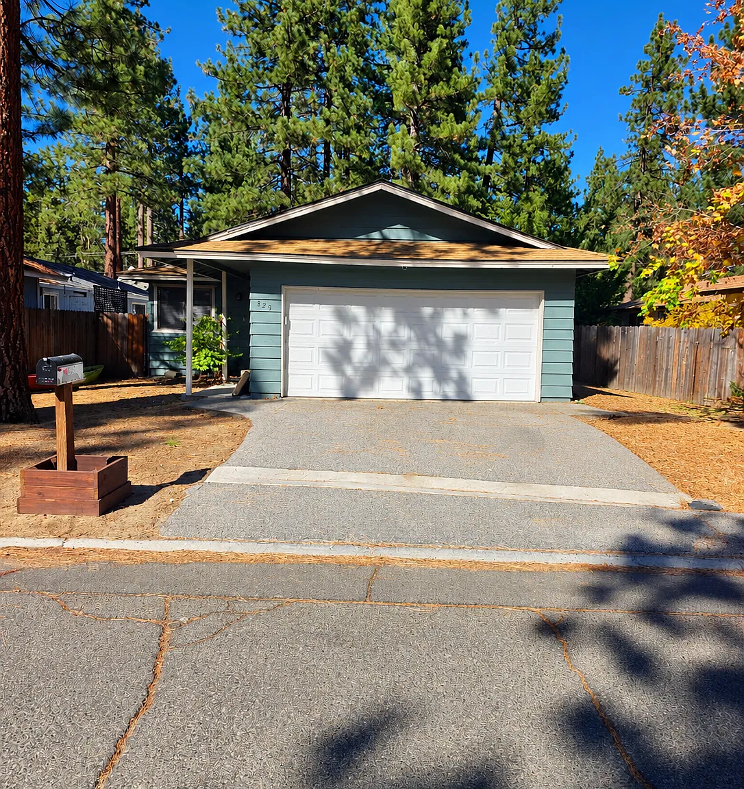 3 bed, 1200 sqft, $3,300 — Photo 1