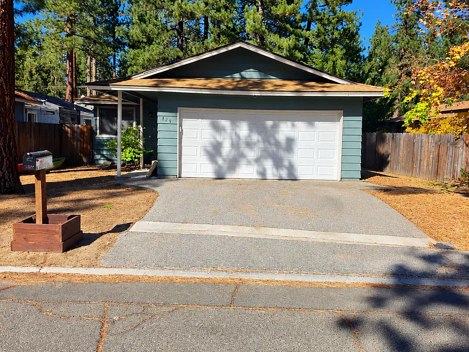 829 Alameda Ave
