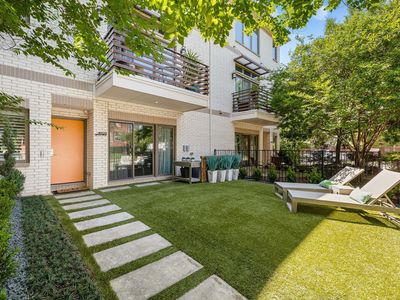 4020 Lemmon Tree Pl, Dallas, TX, 75219