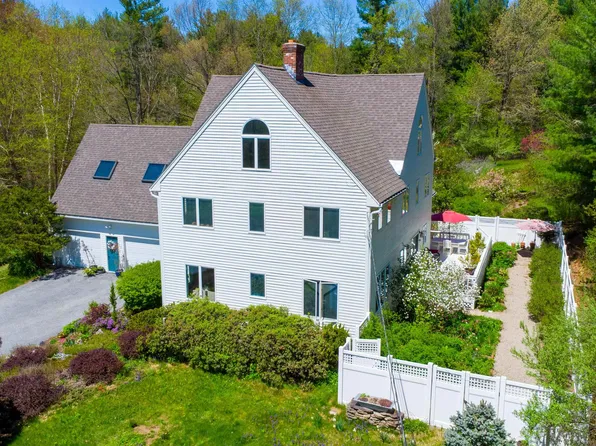 95 Worcester Road, Hollis, NH 03049