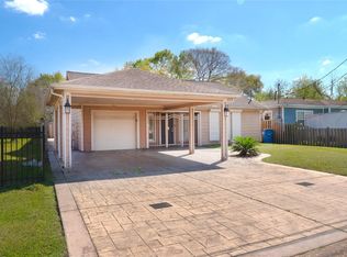 910 Avenue J, South Houston, TX 77587