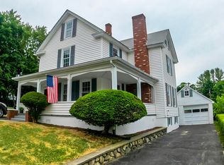 40 Margerie St, Lee, MA 01238