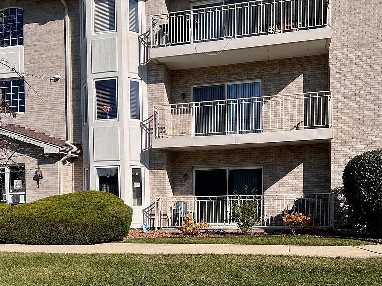 717 N 5th Ave #101 — Photo 2