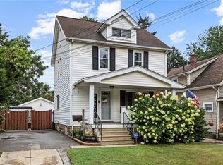 4821 Rockwood Rd, Garfield Heights, OH