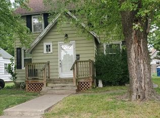 1174 S Maple St, Carthage, MO 64836