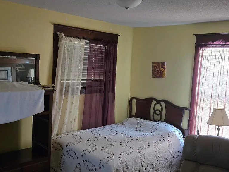 915 Barland St #1 — Photo 7