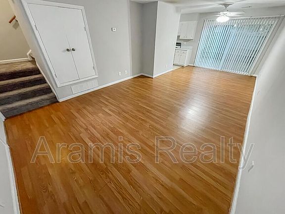 5th image of 2372 Farmstead Cir SE #1