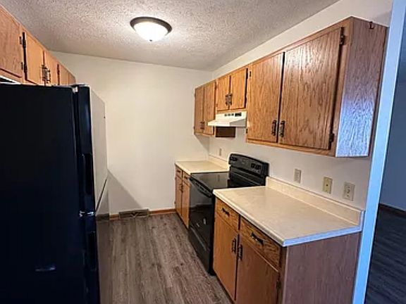 5th image of 2227 Hageman Ave